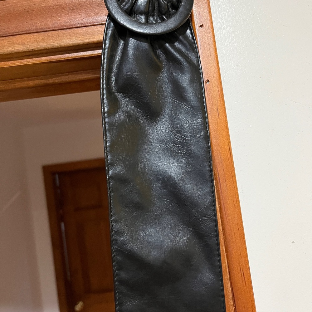 Elegant Black Belt with Circular Buckle